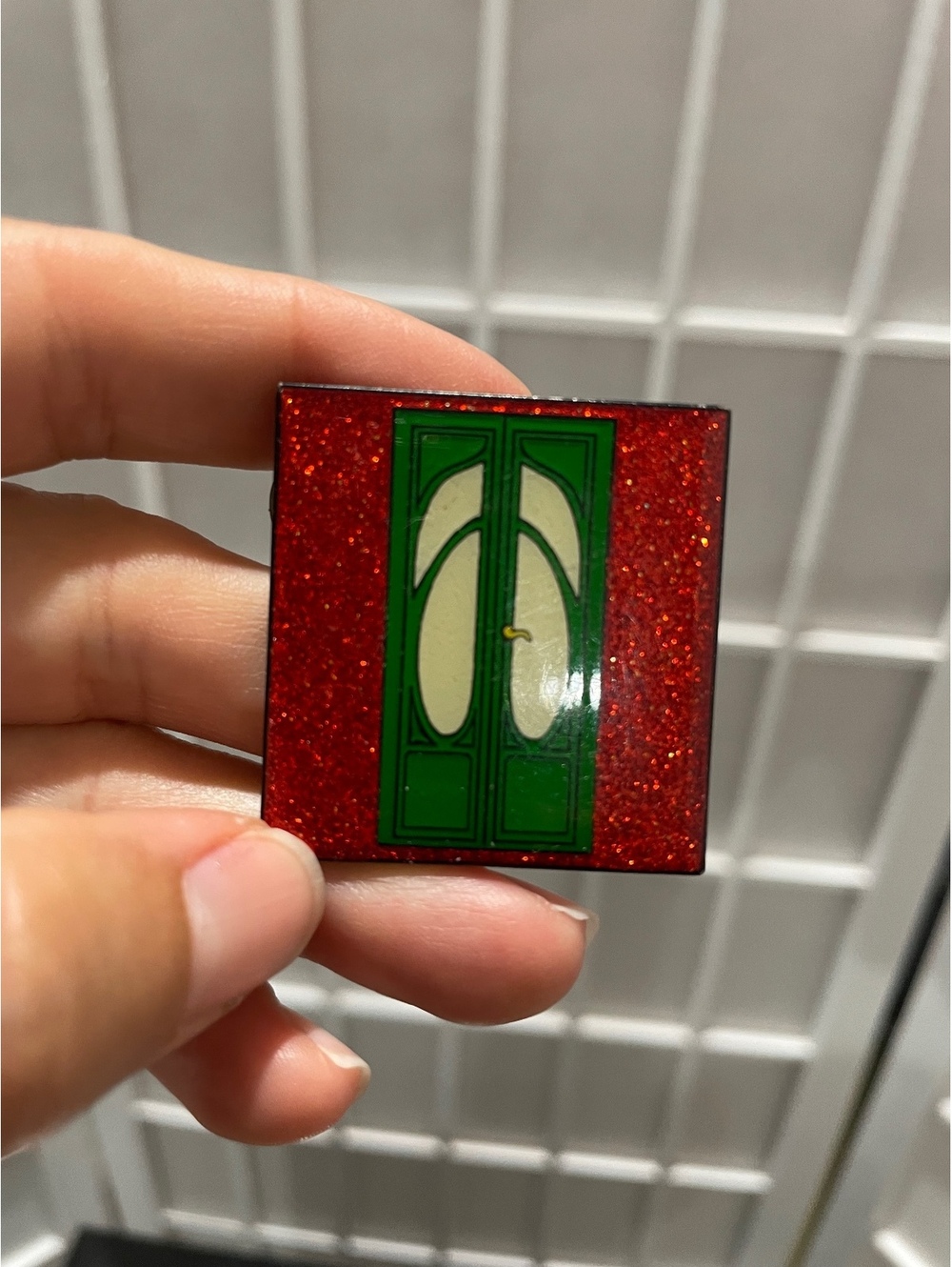Suspiria Enamel Pin/Broach with Red Glitter Background